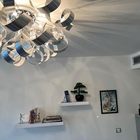 Quiet Apartment In The Centre Praga Exterior foto